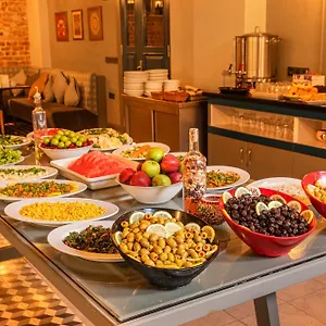 https://azade-premier.istanbul-turkeyhotels.com